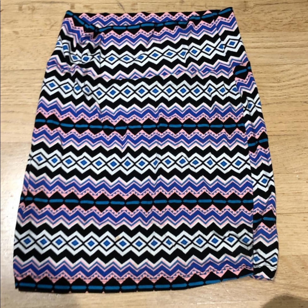 cute tribal print skirt